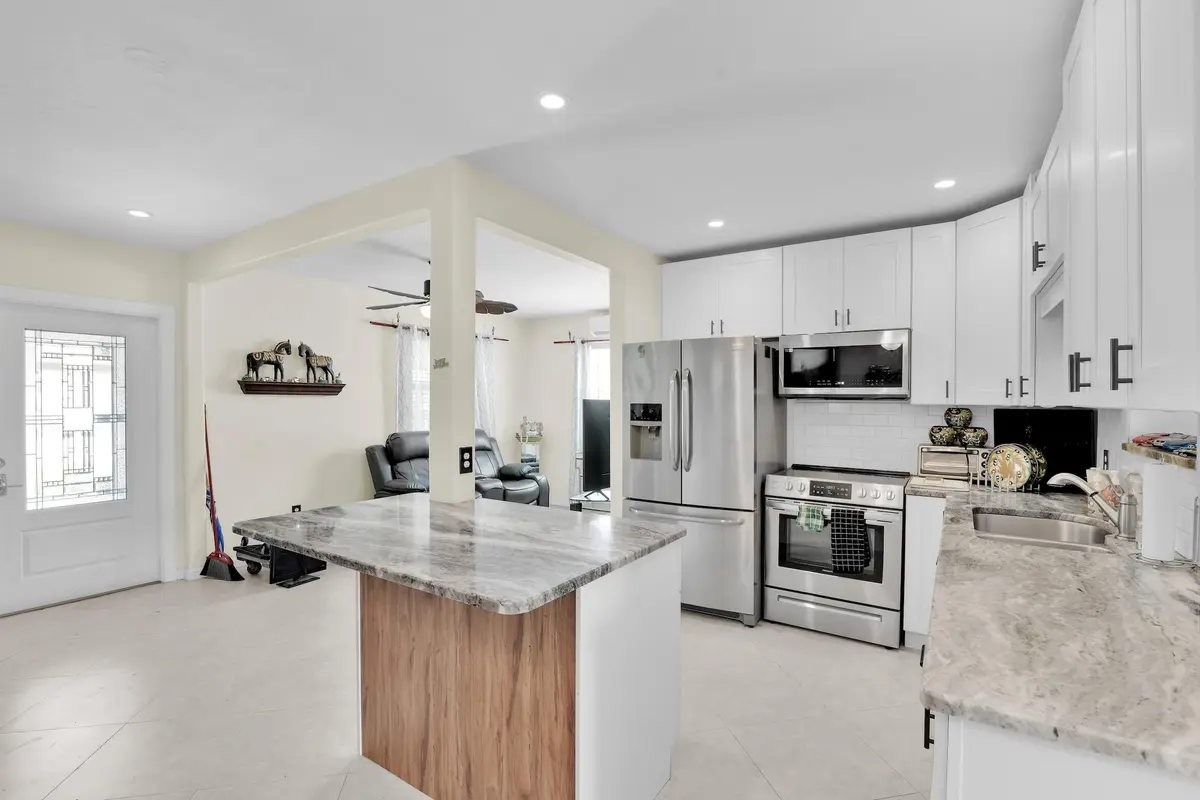5221 NE 16th Ave Pompano Beach -14 at 5221 NE 16TH Avenue, Pompano Beach