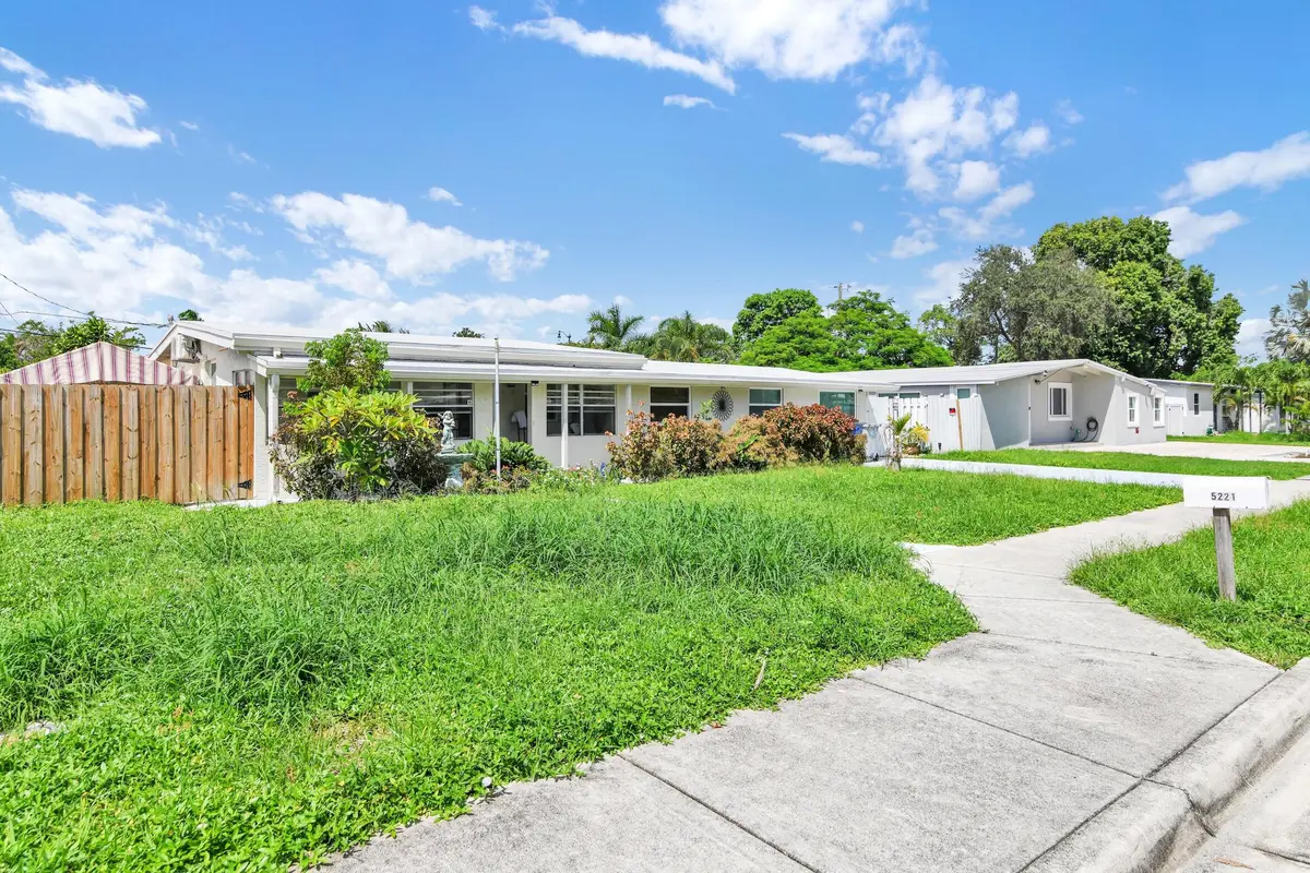 5221 NE 16th Ave Pompano Beach -3 at 5221 NE 16TH Avenue, Pompano Beach