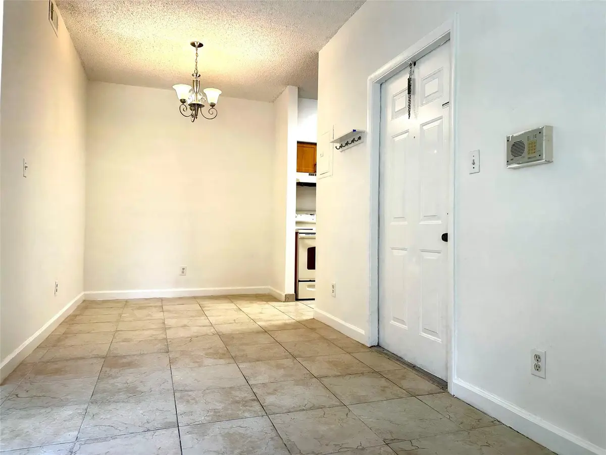 Photo 2 at 820 CYPRESS PARK Way I2, Deerfield Beach