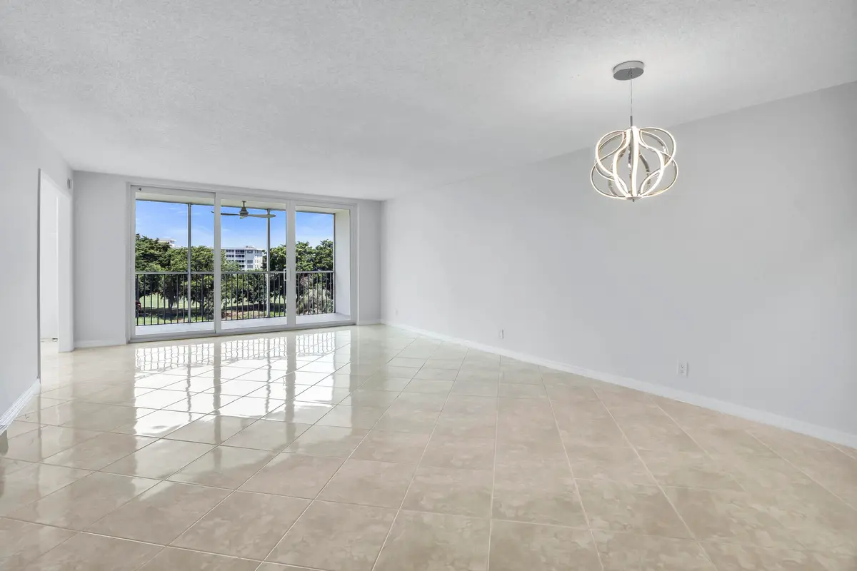Living / Dining Room at 2651 S PALM AIRE Drive 410, Pompano Beach