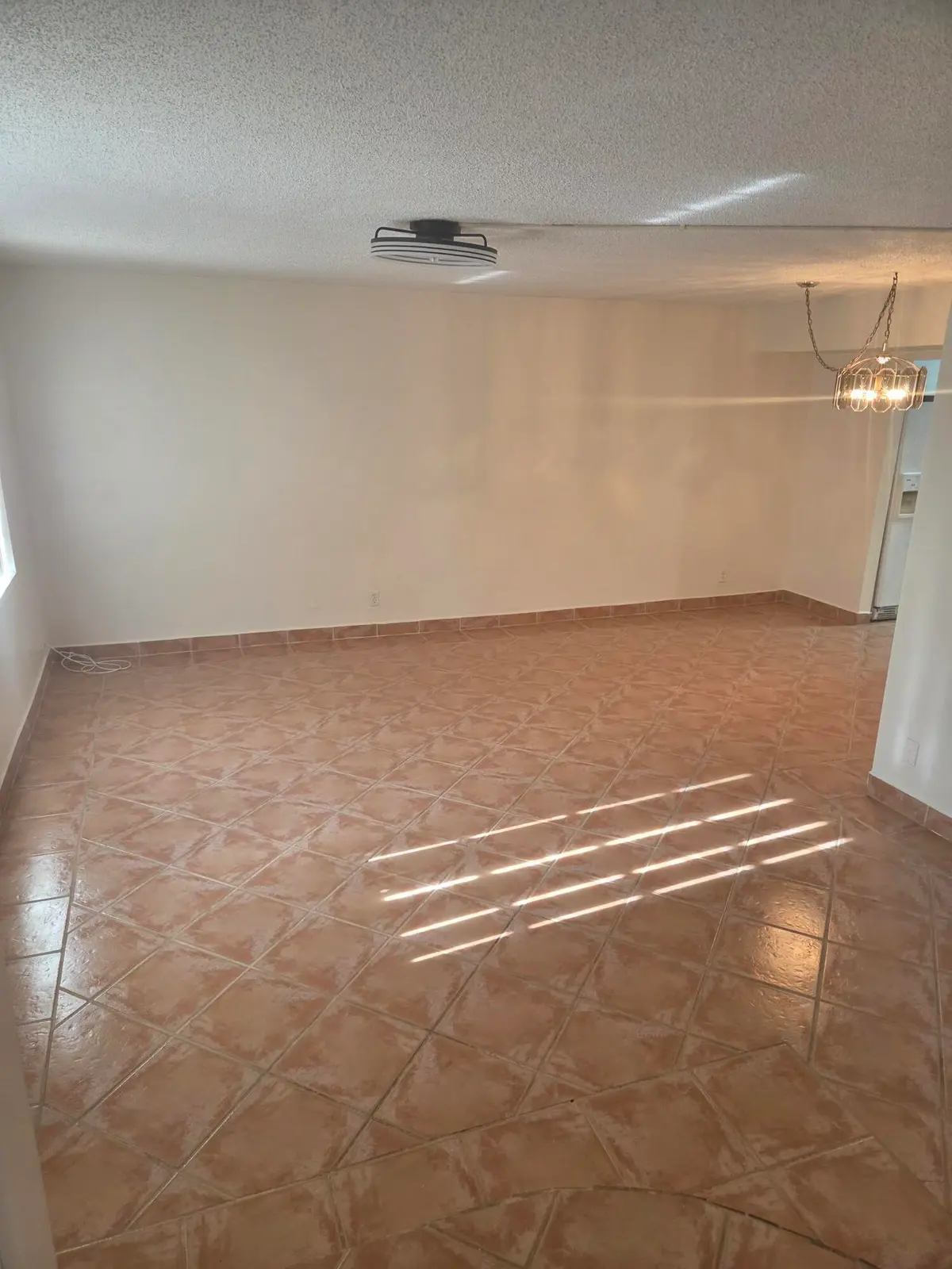 Living rm at 3062 Riverside Drive 4f, Coral Springs