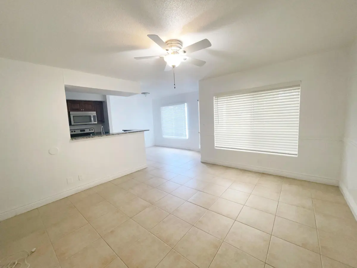LIVINGROOM AREA at 815 W Boynton Beach Boulevard 4-102, Boynton Beach