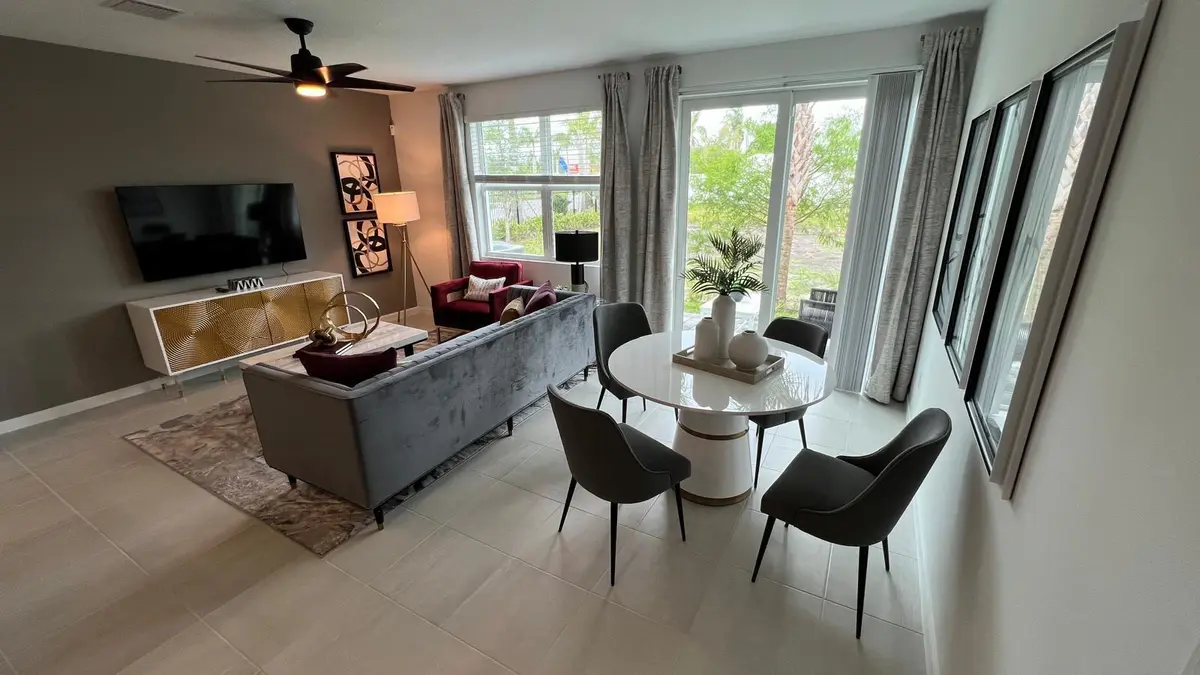 WhatsApp Image 2025-08-16 at 14.10.10_8b at 478 SALISBURY Circle, Fort Pierce