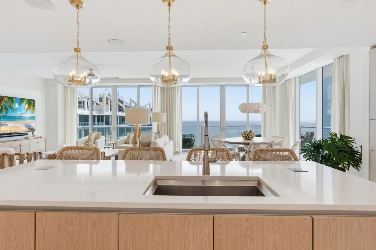 19__jjl2706 at 3100 N OCEAN Drive P-PH4, Singer Island