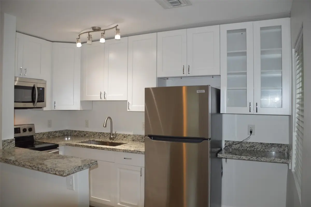 Photo 1 at 823 NE 14th Court, Fort Lauderdale