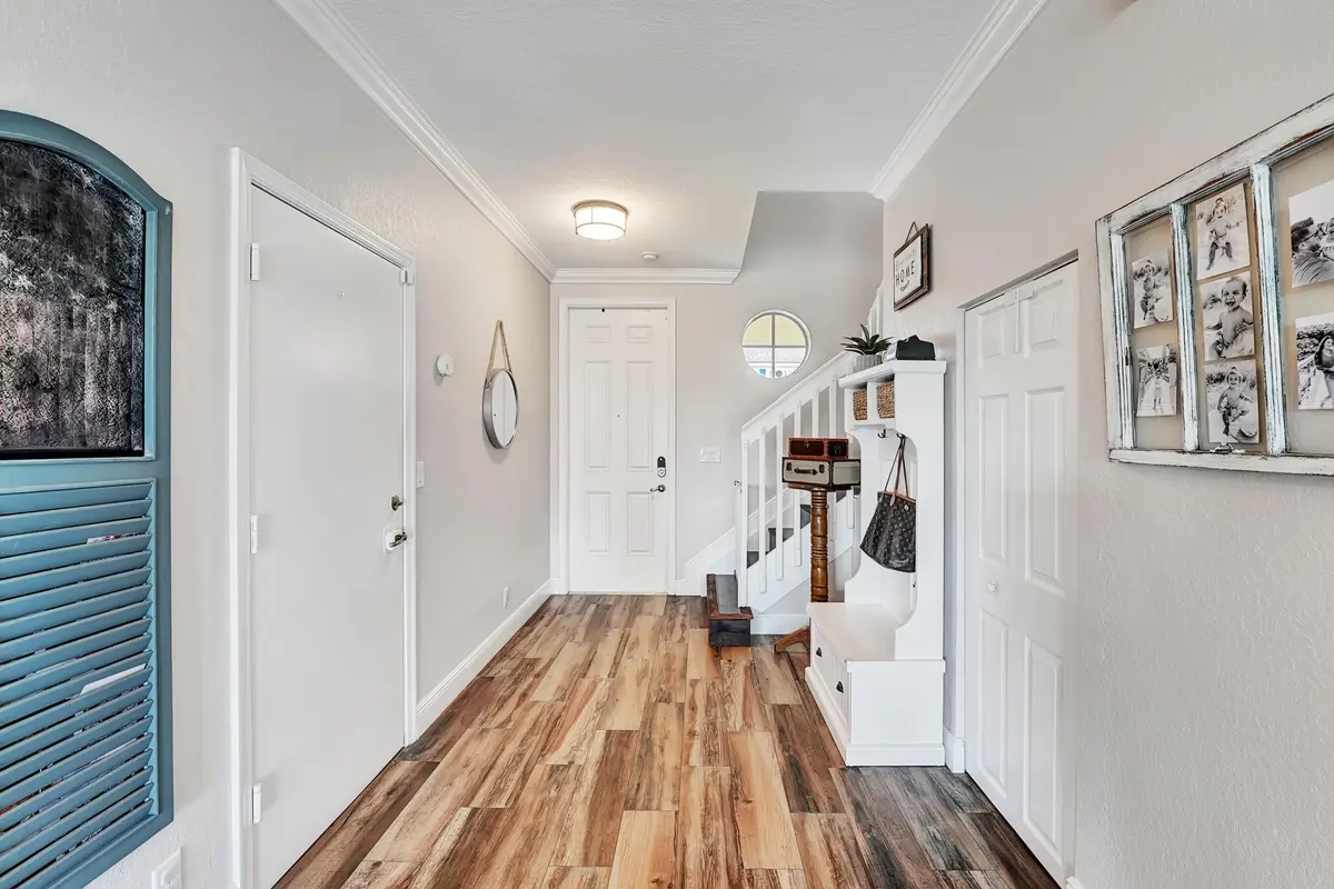 20251007133215100130000000-o at 3008 N Evergreen Circle, Boynton Beach