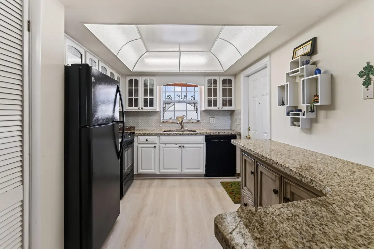 907MarinaDr#306(11) at 907 Marina Drive Unit 306, North Palm Beach