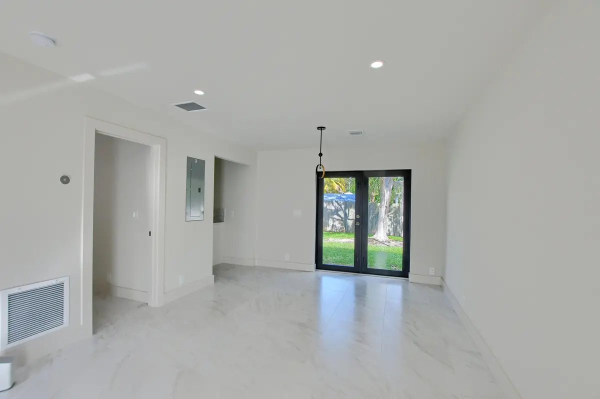 13_ebf_7585-hdr(5) at 2503 OCEANVIEW Avenue C, Delray Beach