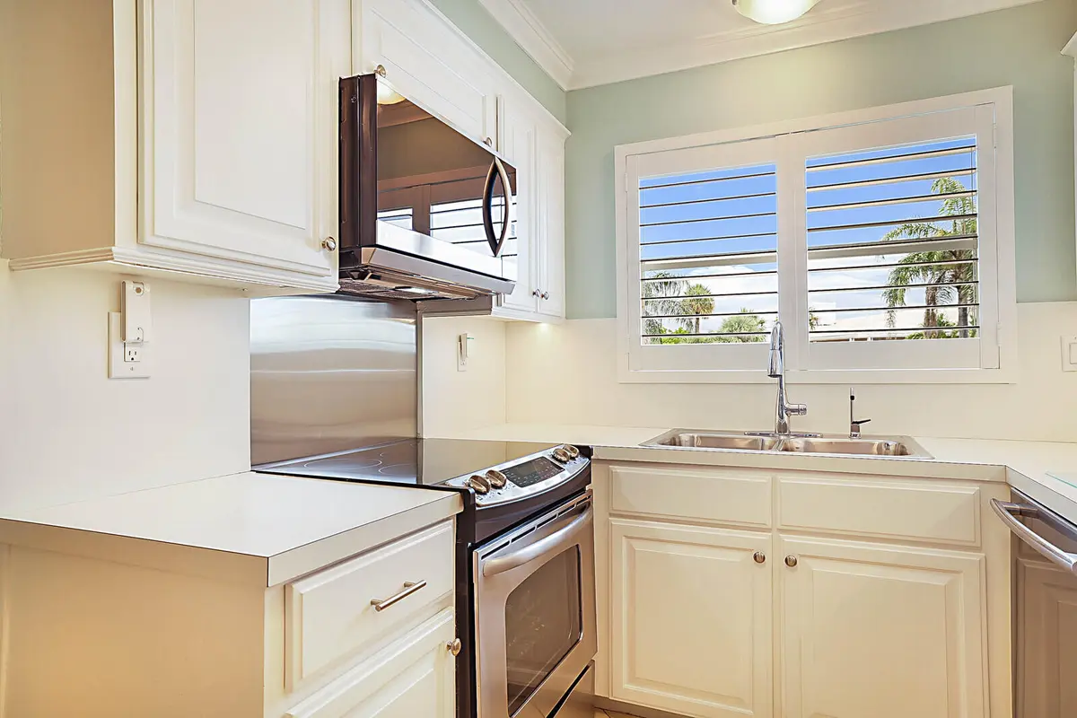 13_700_NE_Harbour_Terrace_Unit_23113_mls at 700 NE HARBOUR Terrace 2310, Boca Raton