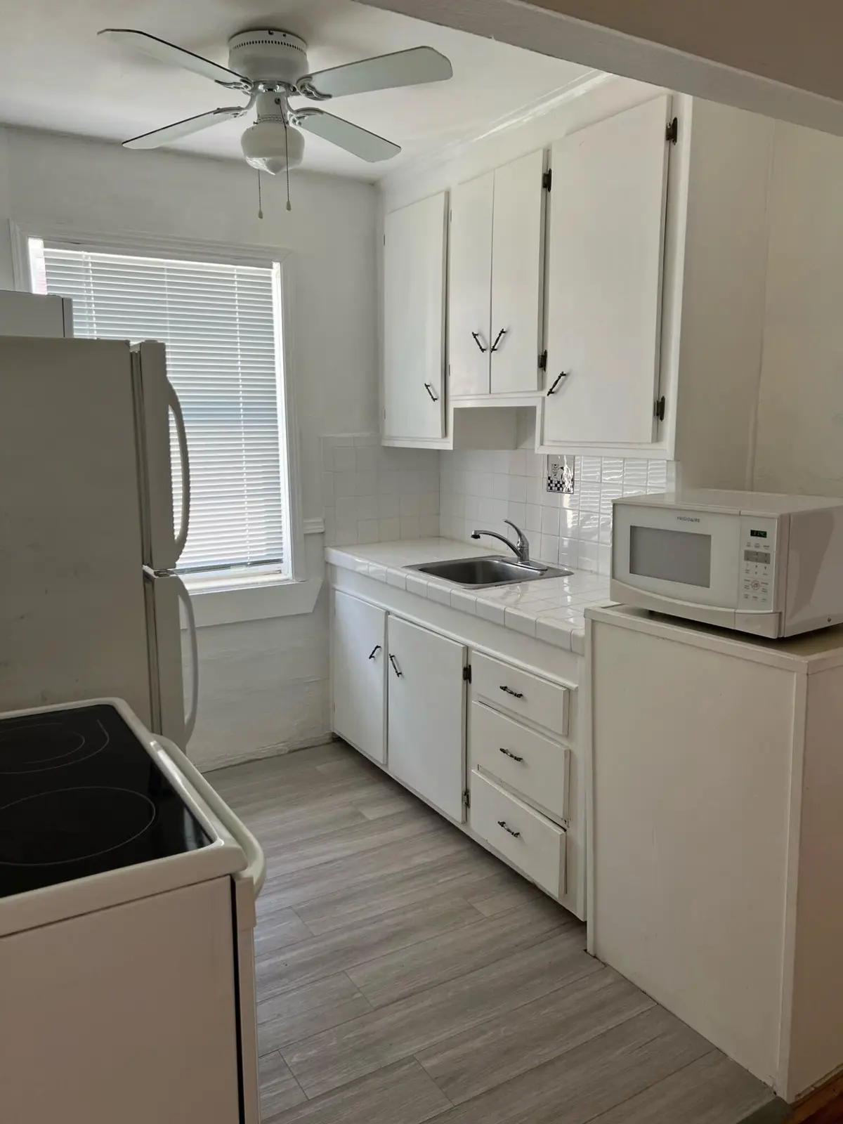 23 Sidonia Avenue 3, Coral Gables, FL – photo 8