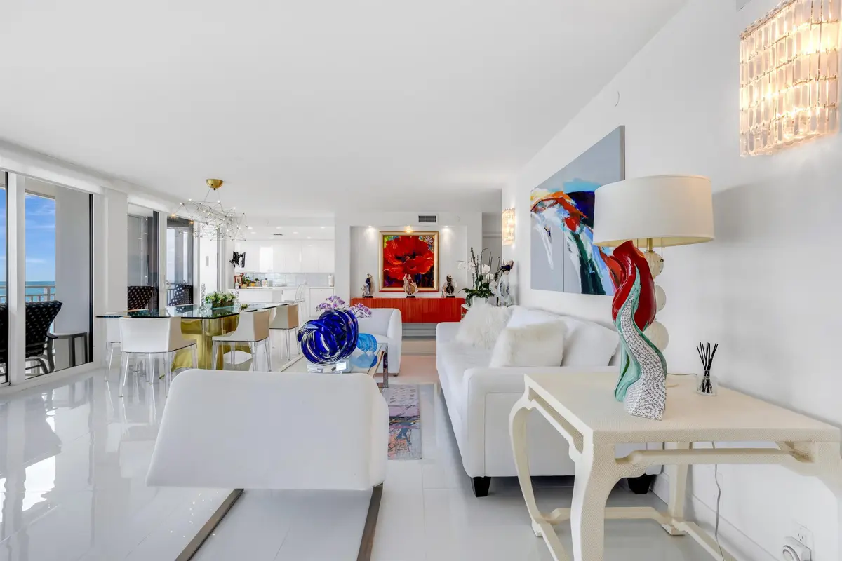 OCEANFRONT GREAT ROOM at 2600 S Ocean Boulevard 11E, Boca Raton