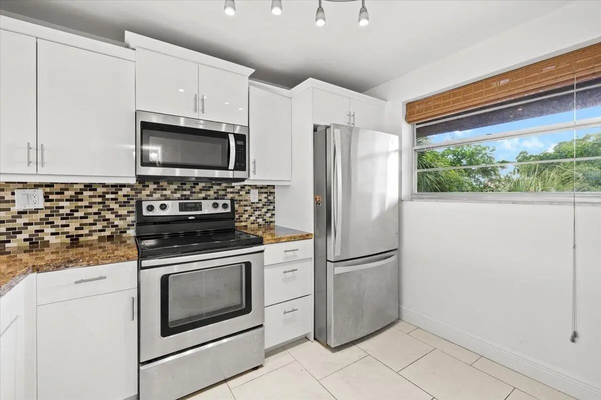 05-424A5394 at 1831 Sabal Palm Drive 403, Davie