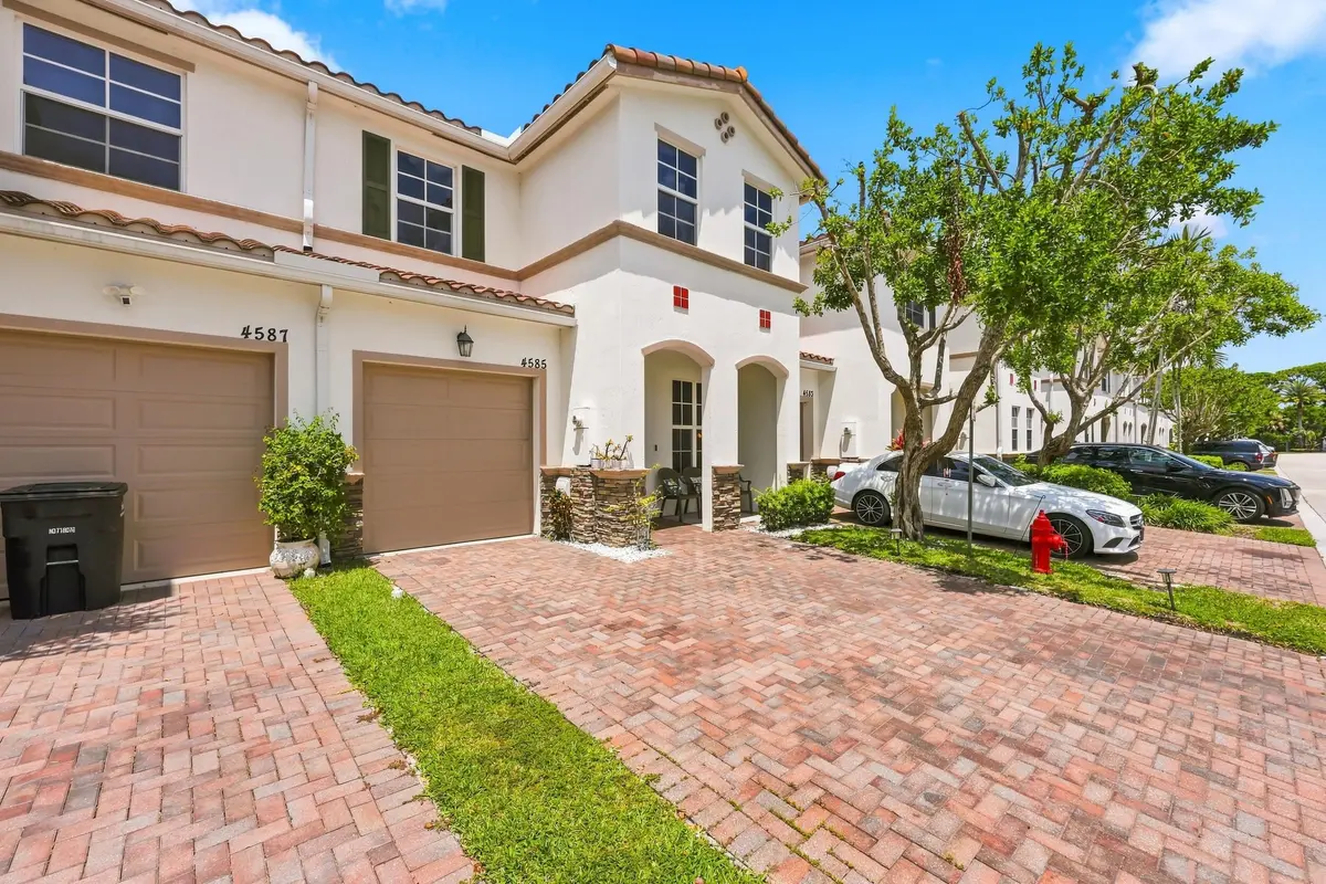 2_453a0490 at 4585 TARA COVE Way, West Palm Beach