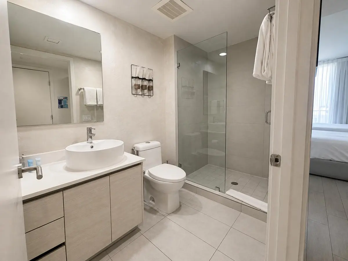 1C8C8960-1447-41D6-97E4-ED50A3B2FA5F at 2602 E HALLANDALE BEACH Boulevard R403, Hallandale Beach
