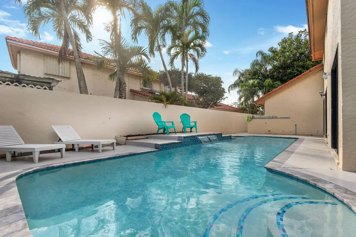 Photo 5 at 476 NW 38TH Terrace, Deerfield Beach