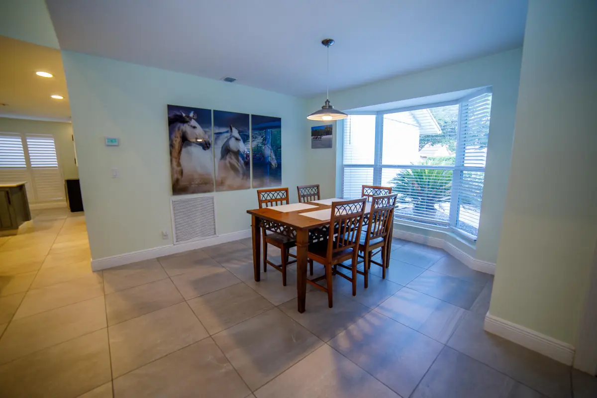 000A7699 at 900 COSMOS Court, Wellington