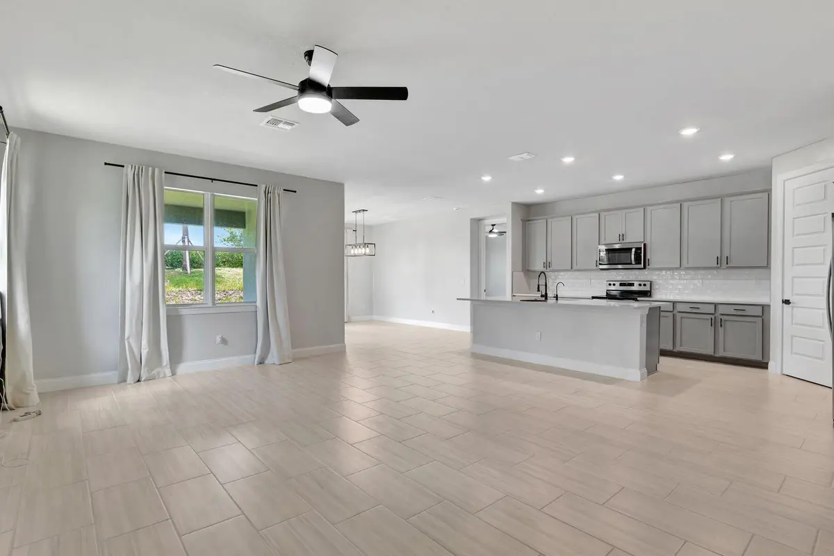 large (5) at 8606 DAHLIA Circle, Port St. Lucie