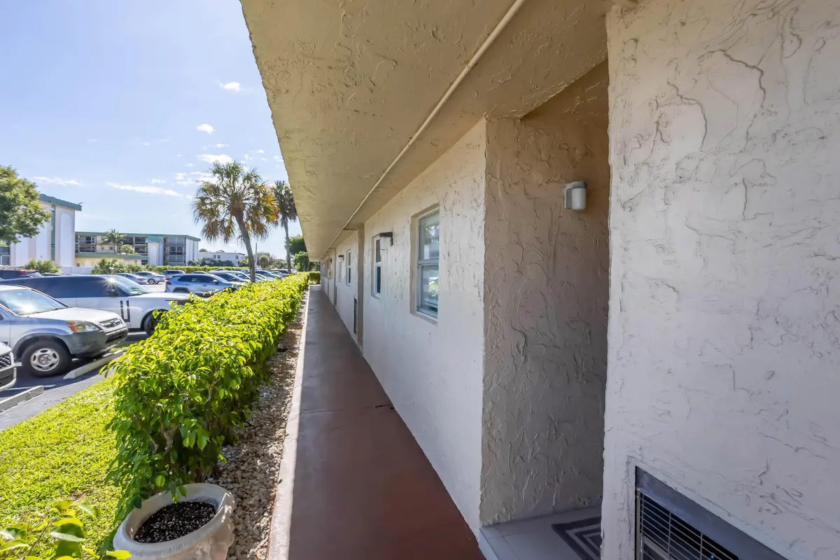 2-print-0E2A8875-HDR at 700 SE 6th Avenue 107, Deerfield Beach