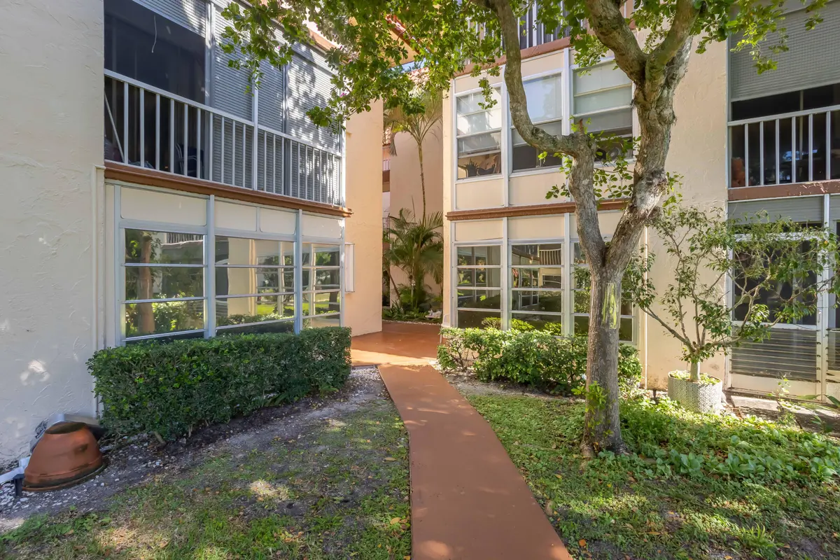 3-print-0E2A8940-HDR at 700 SE 6th Avenue 107, Deerfield Beach
