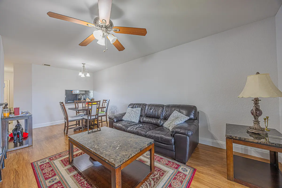153A0078-HDR at 9541 SW 1ST Court 9541, Coral Springs