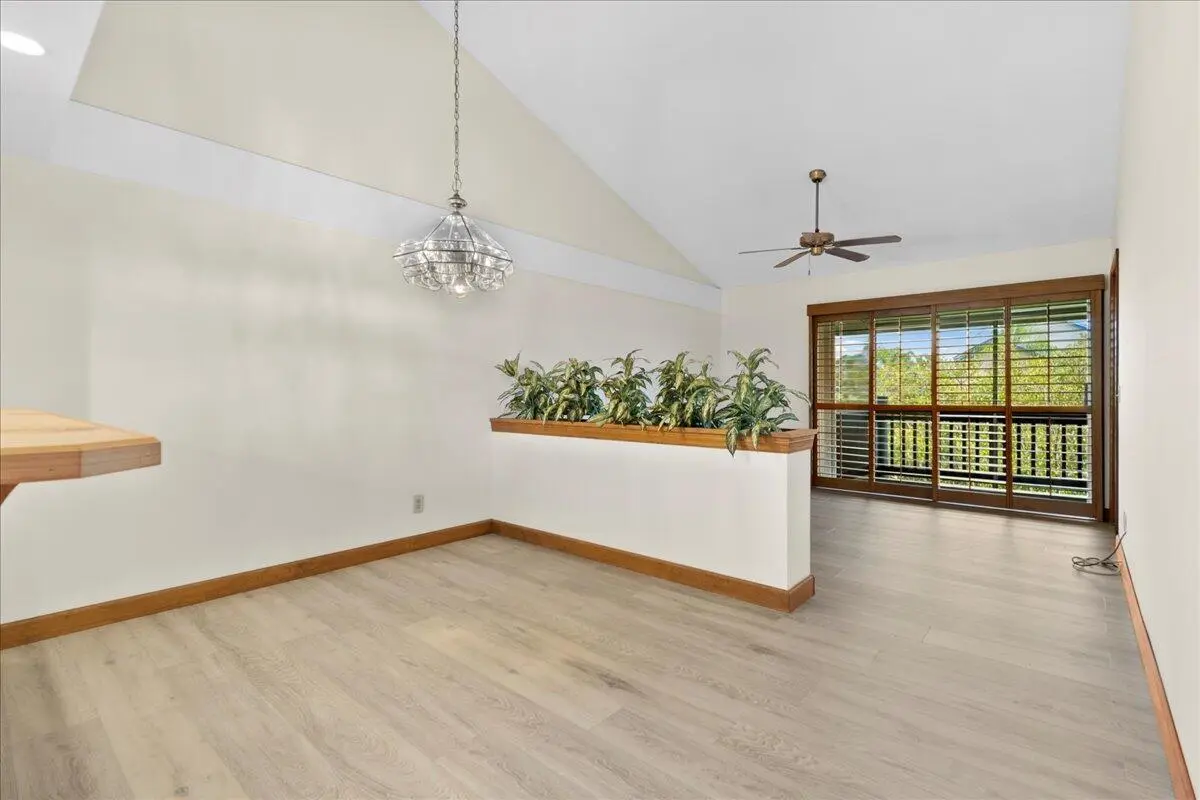 1481 NE 14th Court 7, at 1481 NE 14TH Court U-7, Jensen Beach