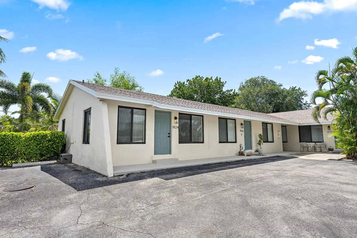 1924 Service Rd-12 at 1924 Service Road, North Palm Beach