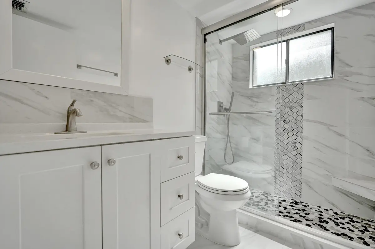 Primary Bathroom at 15036 Ashland Lane B 70, Delray Beach