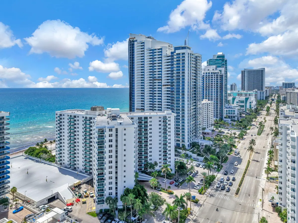 1-web-or-mls-DJI_20260826115125_0021_D at 3001 S OCEAN Drive 403, Hollywood