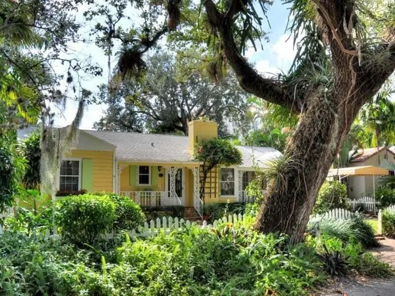 Front Yard at 1620 SE 2ND Court, Fort Lauderdale