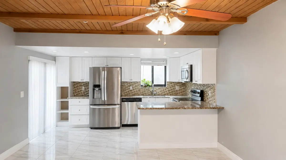 kitchen at 2840 Kirk Road 2840, Lake Worth Beach