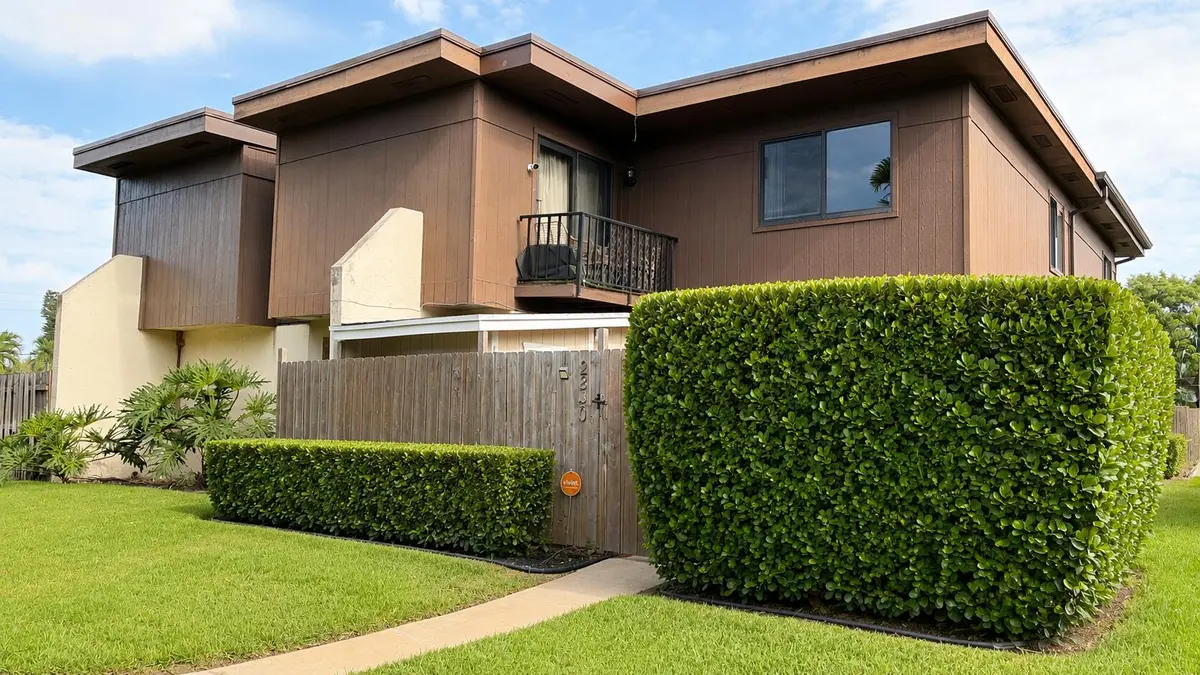 frontyard at 2840 Kirk Road 2840, Lake Worth Beach