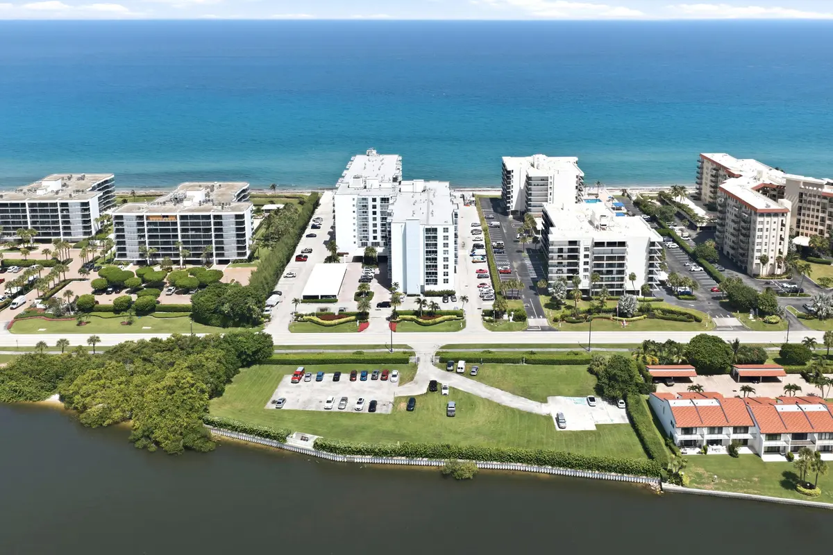 DJI_20260817144947_0110_D at 3450 S Ocean Boulevard, Palm Beach