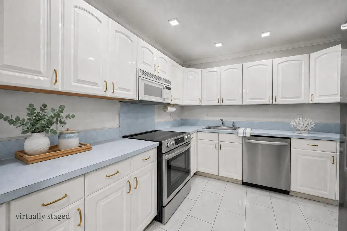 Virtually Staged Kitchen at 22615 SW 66th Avenue 208, Boca Raton