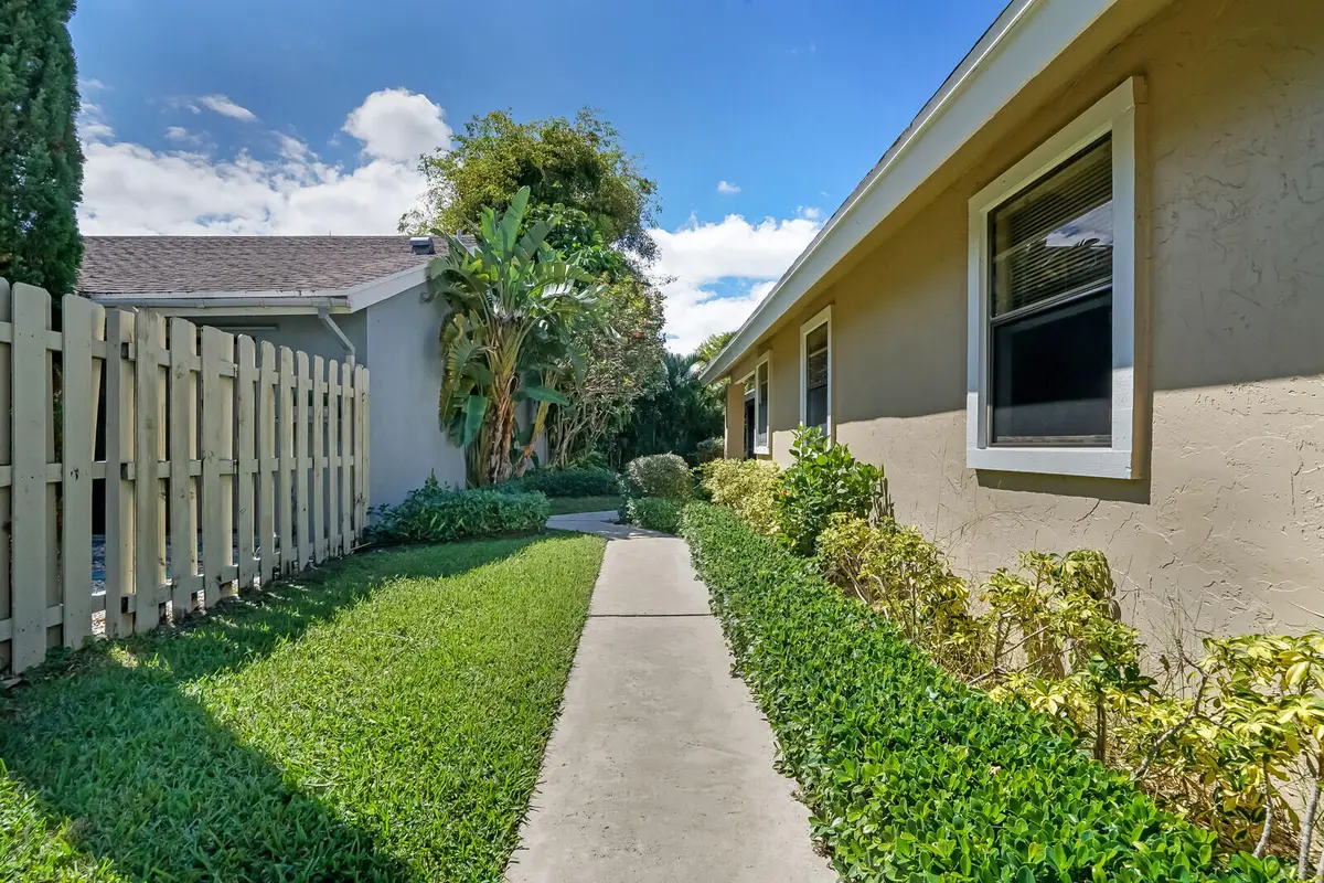 04_Image_4_mls at 1080 NW 19TH Terrace, Delray Beach