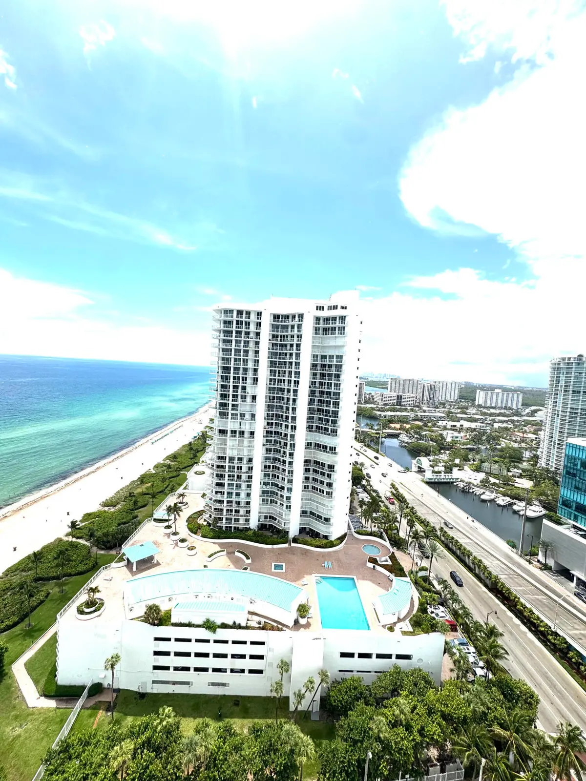 2410 la perla south view at 16699 COLLINS Avenue 2410, Sunny Isles Beach