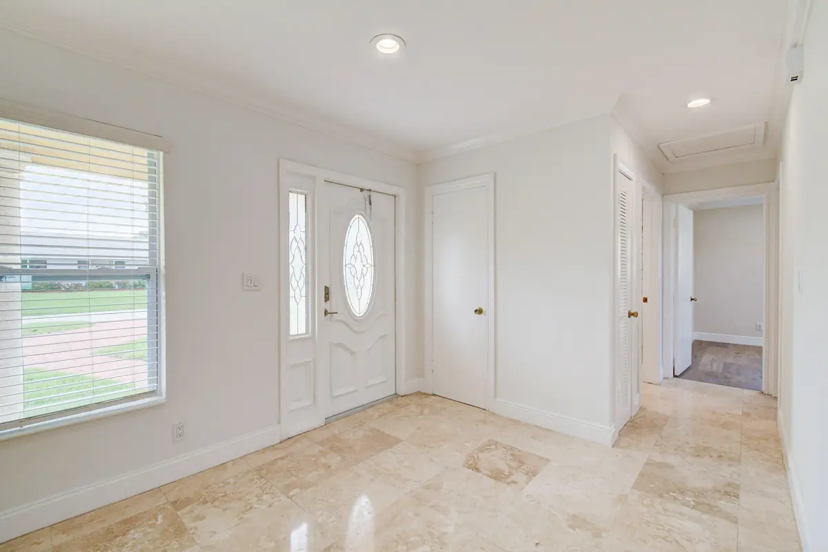 Entrance at 15021 Jackson Road, Delray Beach