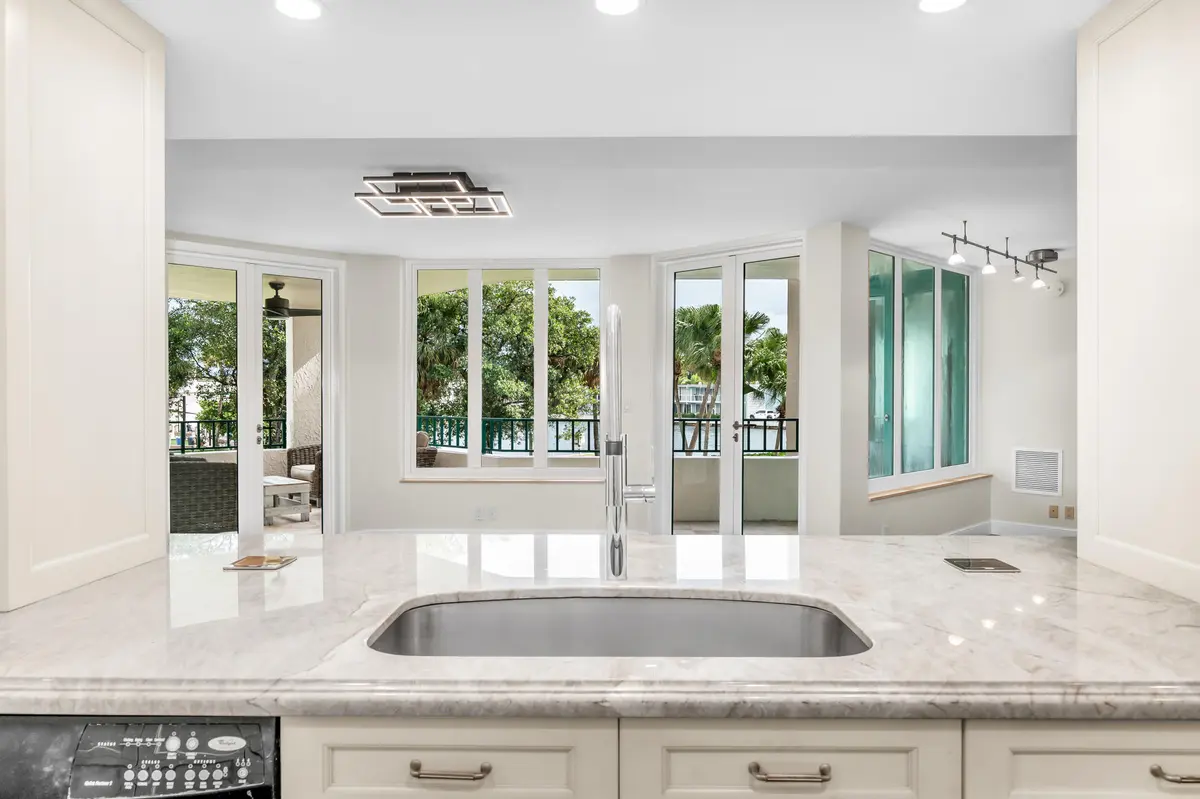 photo-9 at 100 SE 5TH Avenue 202, Boca Raton