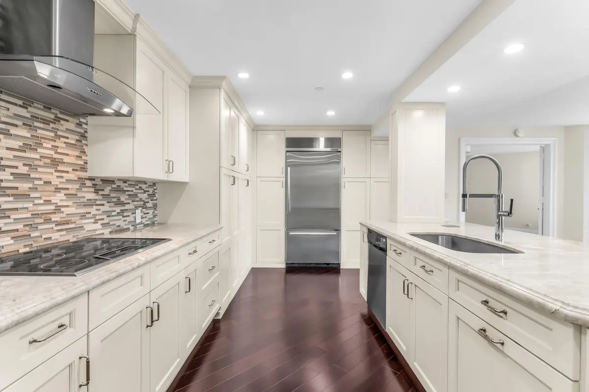 photo-10 at 100 SE 5TH Avenue 202, Boca Raton