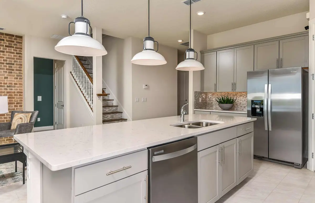 ISLAND at 4610 SW Cornerstone Way 242 Whitestone, Stuart