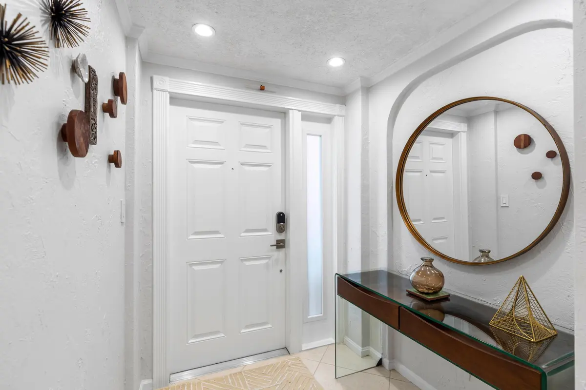 1001 E Camino Real #203 at 1001 E Camino Real 2030, Boca Raton