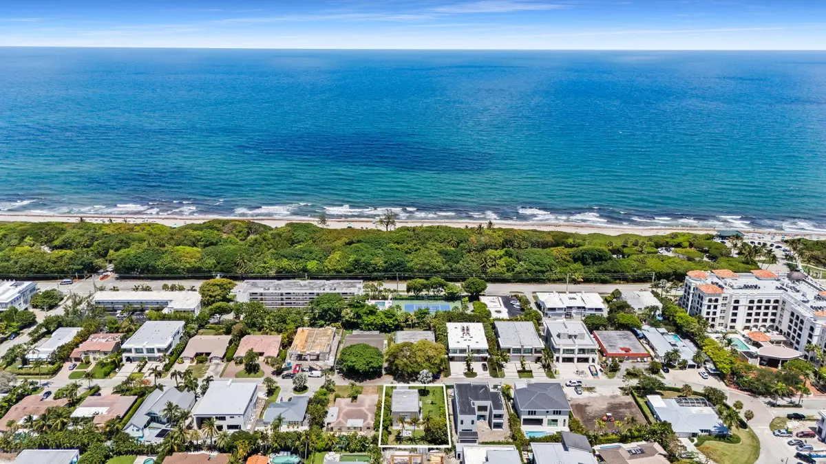 4-web-or-mls-DJI_20260520142837_0415_D at 181 NE Wavecrest Way, Boca Raton