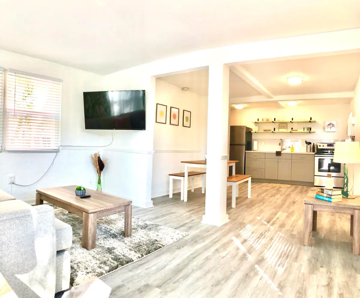 1.1 at 226 S Palmway, Lake Worth Beach