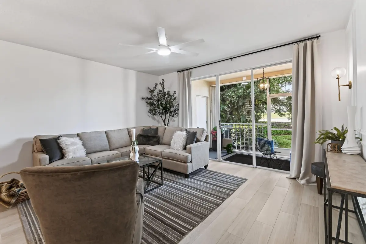 Family Room at 701 MUIRFIELD Court 701E, Jupiter