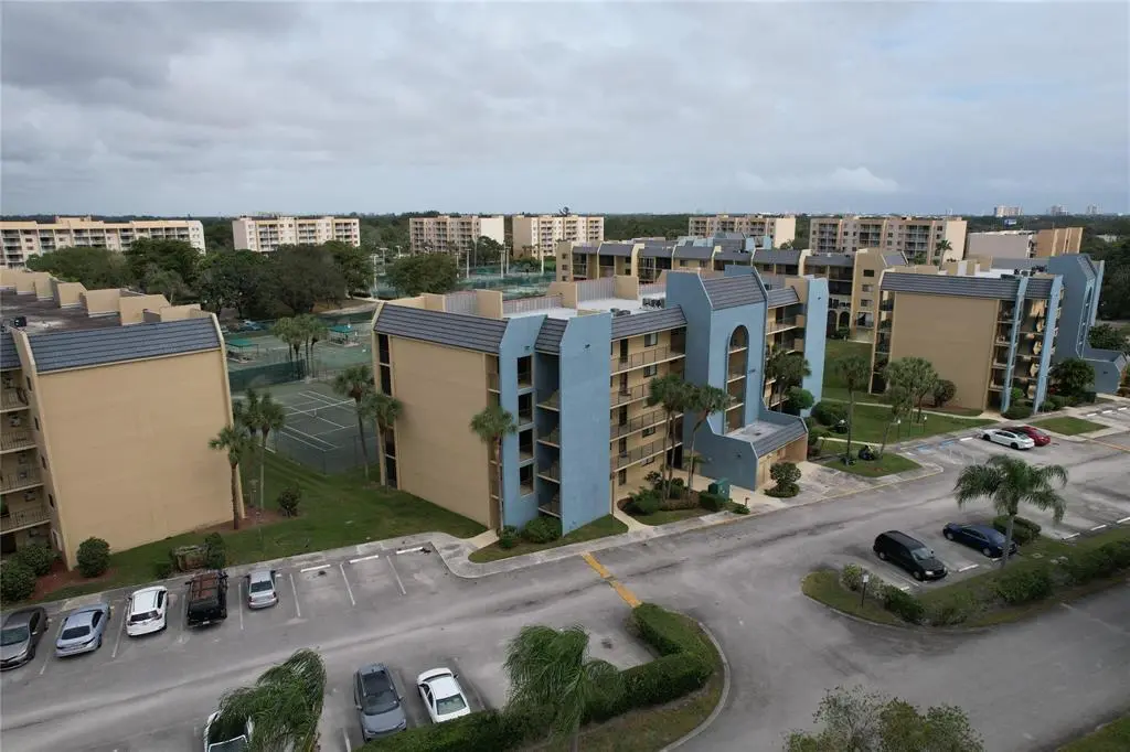 GetMedia (1) at 2788 Tennis Club Drive 101, West Palm Beach