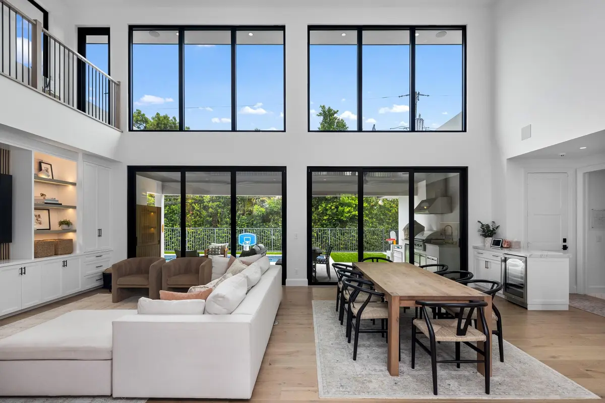 Living Area 1 at 2400 NE 27th Avenue, Fort Lauderdale