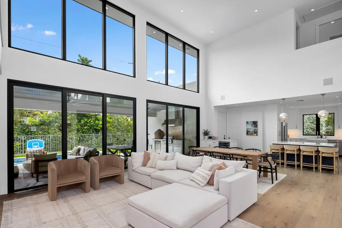 Living Area 2 at 2400 NE 27th Avenue, Fort Lauderdale