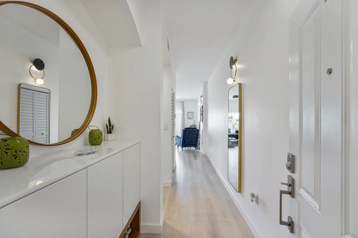 02-DSC6860 at 1931 NE 2ND Street 301, Deerfield Beach