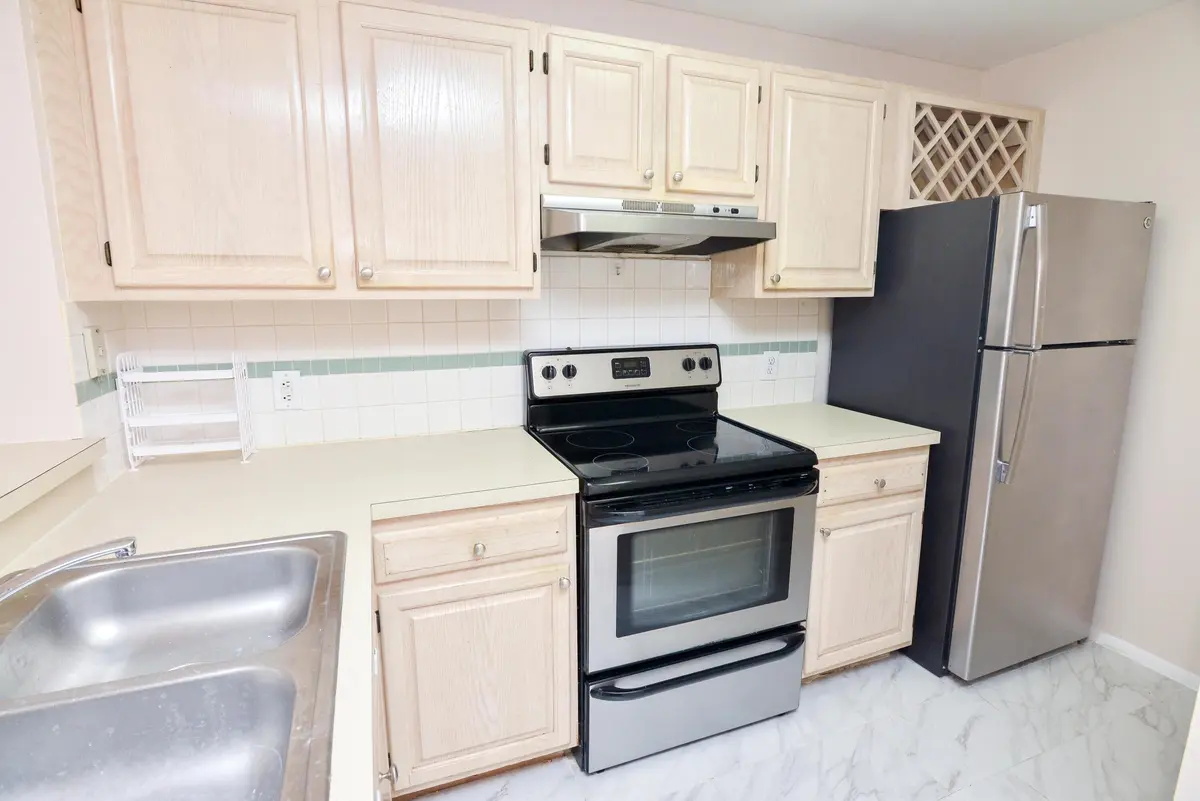 07-kitchen at 1845 PALM COVE Boulevard 8-301, Delray Beach