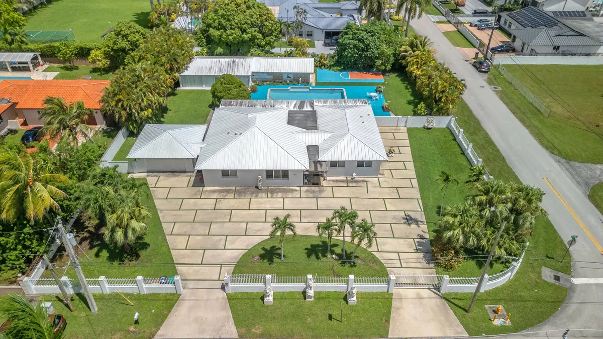 06-DJI_0941 at 2951 SW 139TH Avenue, Miami