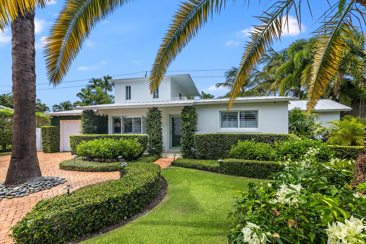 low-5 at 203 Arlington Road, West Palm Beach